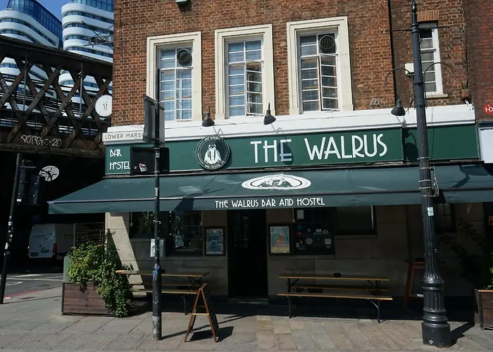 The Walrus Bar And Hostel Londres